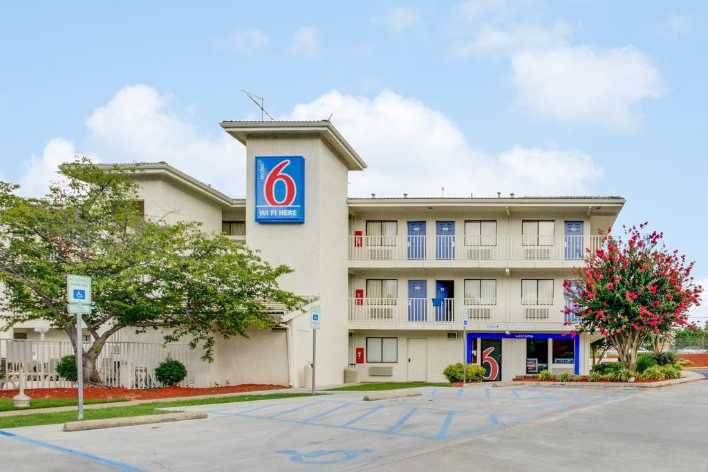 Motel 6-Columbus, Oh - West Exterior photo